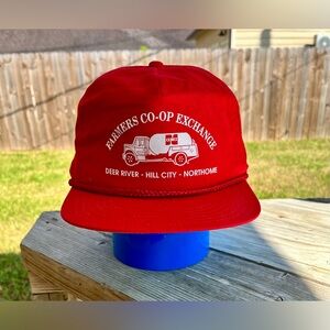 NWOT Vintage‎ Cap Red Farmers Co-Op Exchange SnapBack Rope Hat